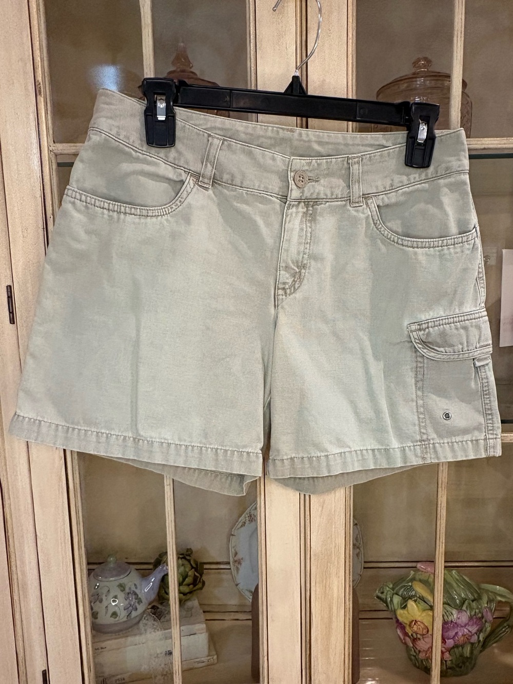 The North Face Women’s 100% Cotton Khaki Cargo Shorts
